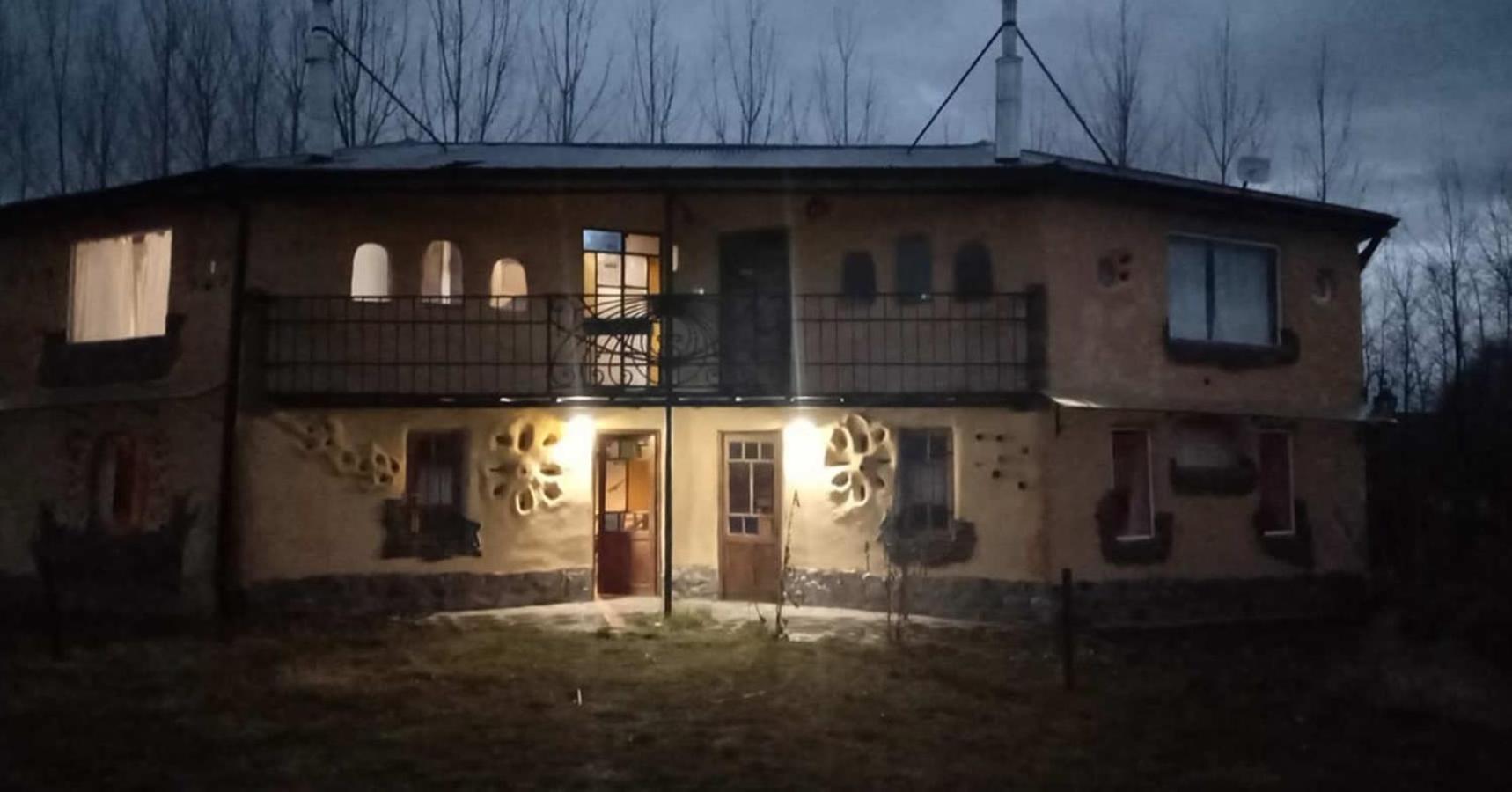 Arriba La Luna - Ecovilla Rural Trevelín Exterior foto